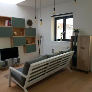 https://uitzicht-op-het-mas.brusselshotelsbook.com