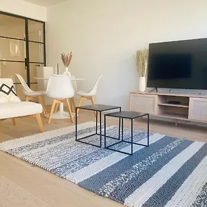 https://luxery-apartment-with-sea-view.ostend-hotel.net